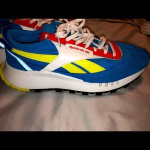 COPY - Reebok shoes work once
